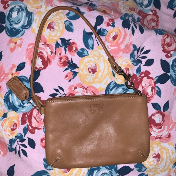 Coach Handbags - Coach wristlet. Tan leather